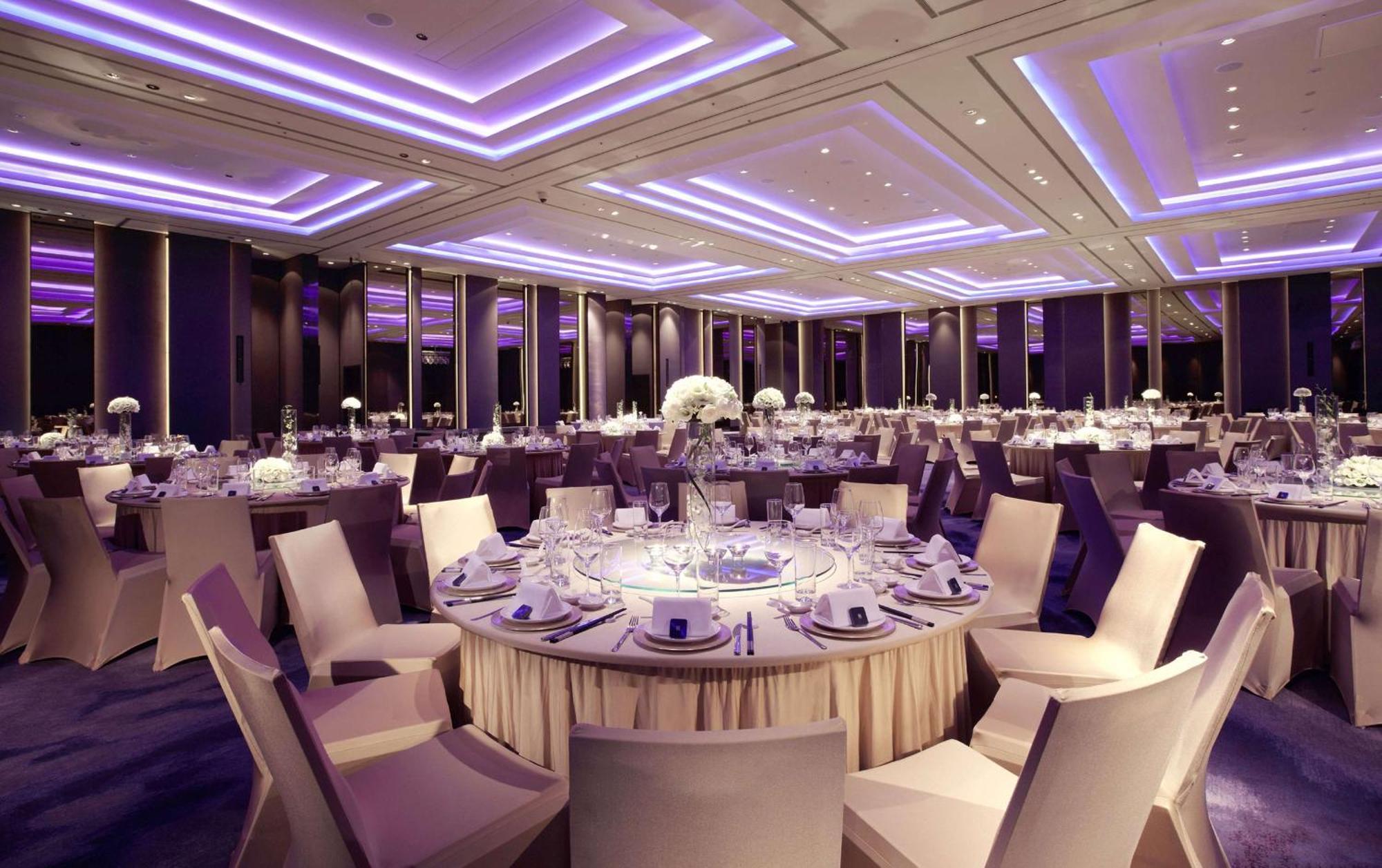 Hotel Humble House Taipei, Curio Collection By Hilton Zewnętrze zdjęcie The ballroom